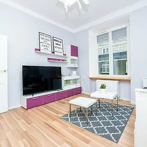  Apartment Slawkowska Poland